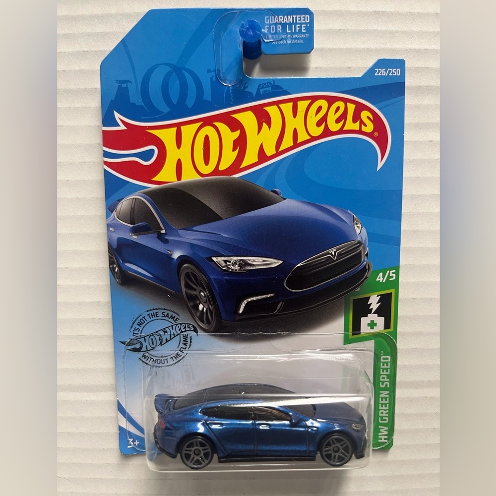 Hot Wheels Tesla Model S Kids Toy Car - Metallic Blue